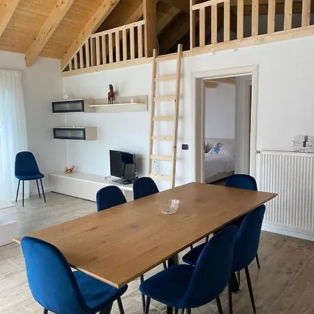 Holiday home Cabanele Olena *