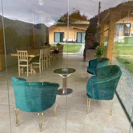 Holiday home Cabanele Olena *